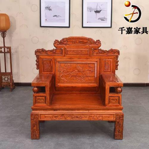 榆木仿古雕花沙发组合 古典雅韵里的财源滚滚